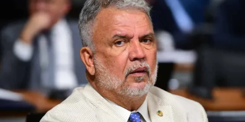 senador Sérgio Petecão